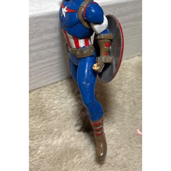 Marvel Captain America Rubber Action Figure With Shield 6" - Picture 9 of 11